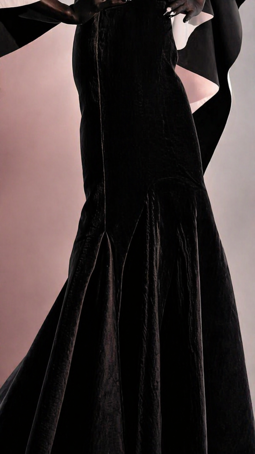 901 Black Velvet Long Skirt